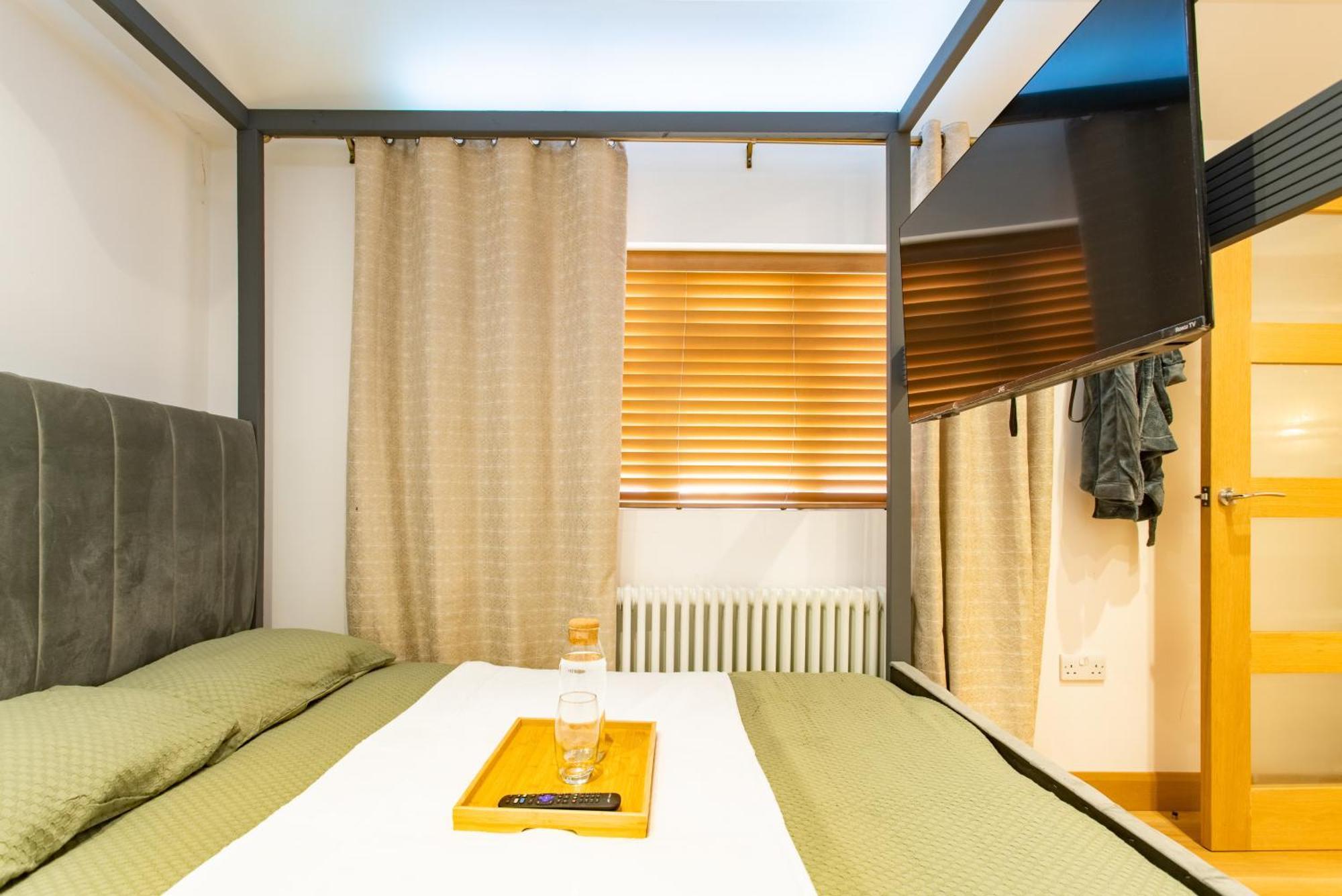 Вилла Modern 2Bed Pad W/ Hot Tub Баркинг Экстерьер фото